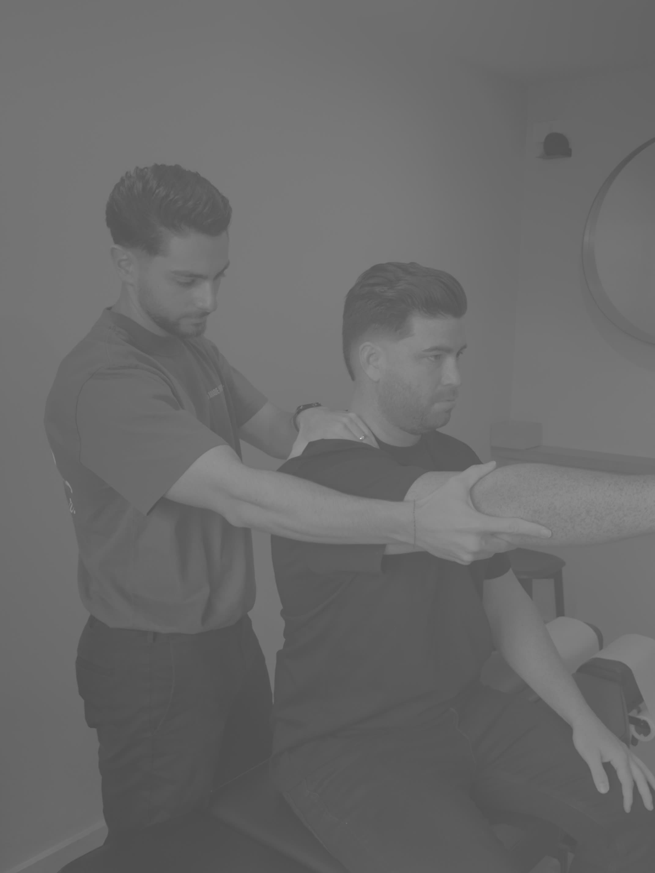 Chiropractic appointment at the Baseline Chiro clinic in Wagga Wagga